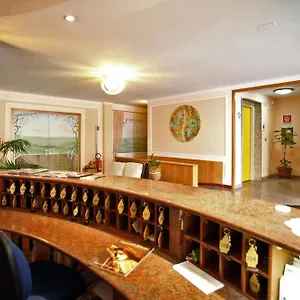 Szálloda Cristal