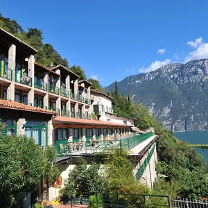 Centro Vacanze La Limonaia 3*, Limone sul Garda Italië