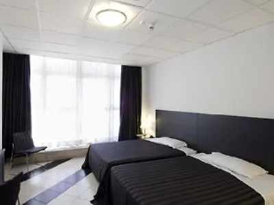 Executive Business Hotel Bari 3*,  İtalya